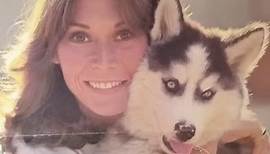 Charlie's Angels Kate Jackson with her puppy from the '70s | CharliesAngels.com