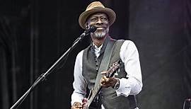Keb' Mo', Old Crow Medicine Show Await the Covid Vaccine in New Song 'The Medicine Man'