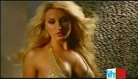 Brooke Hogan - For A Moment (Official Music Video)