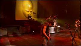 Godsmack - I Stand Alone [Live] (HQ)