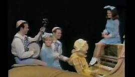 Lawrence Welk Show- Jo Ann Castle does "This Old House"