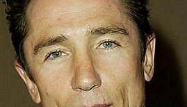 Dominic Keating – Age, Bio, Personal Life, Family & Stats - CelebsAges