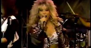 Femme Fatale - Falling In And Out Of Love (Rare Live) (MTV MOUTH TO MOUTH 1988)