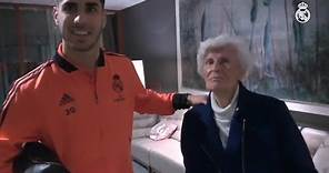 Marco Asensio with his Dutch family and Grandmother
