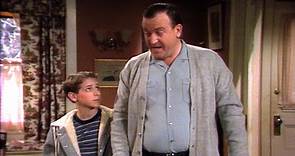 Watch Family Ties Season 3 Episode 23: Family Ties - Remembrance of Things Past: Part 1 – Full show on Paramount Plus
