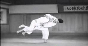 Kyuzo Mifune - X Dan Judo - The essence of Judo 1955