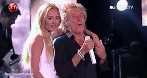 09 forever young Rod Stewart w/ his daughter Ruby live 27.02.2014 Quinta Vergara, Viña del Mar, Chil