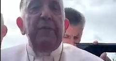 🎥VIDEO | ¿Cómo se siente? "¡Sigo vivo!" El Papa Francisco bromea con los periodistas al dejar el hospital Gemelli. Video: Delia Gallagher/CNN #Aciprensa #PapaFrancisco #Noticias #OremosJuntos #CNN | ACI Prensa