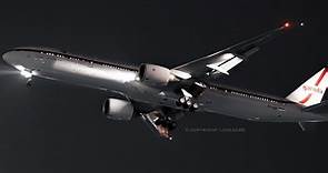 印尼加鲁达航空政府涂装包机 波音777-300ER PK-GIG 落地首都机场18L