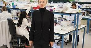 Where to Watch Elizabeth Holmes Documentary ‘The Inventor: Out for Blood’