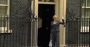 David Cameron celebra su última reunuión de gabinete como Primer Ministro británico