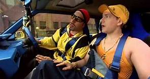 Ali G anda suelto | Escena Completa en el coche