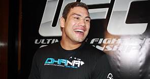 UFC heavyweight Shane Del Rosario, 30, dies two weeks after cardiac arrest