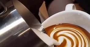 咖啡拉花技巧教程制作分享