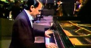 Byron Janis plays Rachmaninoff Third Concerto Mvt. III