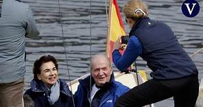 El rey Juan Carlos disfruta con amigos de las aguas del norte