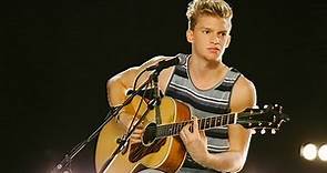 Cody Simpson Performs "Pretty Brown Eyes"