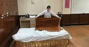 旅館客房服務丙檢：2舖床整理（兩張單人床）