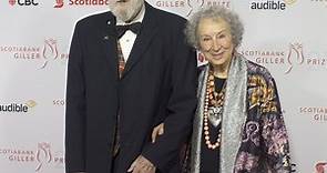 Graeme Gibson dead – Canadian novelist and conservationist and partner of Handmaid’s Tale author Margaret Atw