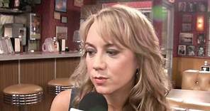 Megyn Price on the set of 'Rules of Engagement'