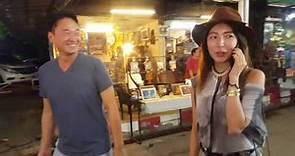 楊謹華與男友泰國清邁夜市逛街直擊20160927（記者王文麟攝）