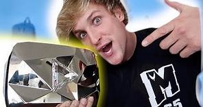 1 YEAR OF VLOGGING -- HOW LOGAN PAUL CHANGED YOUTUBE FOREVER!
