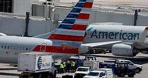 What terminal is American Airlines at the Phoenix airport? Where to find your gate