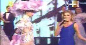 Bienvenida a Stefania Fernandez, Miss Universo 2009 (11/18)