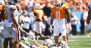 Linebacker Keenan Pili returning to Tennessee football after getting waiver for seventh season