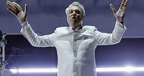 Oscars 2023: David Byrne Performs 'Everything Everywhere' Song
