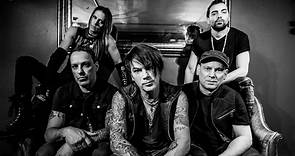 Stabbing Westward Singer Christopher Hall Diagnosed With Throat Cancer