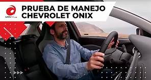 ¿REALMENTE MEJORÓ el Chevrolet ONIX 2021? | Prueba de Manejo