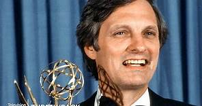 Alan Alda does a CARTWHEEL at the Emmys | Television Academy Throwback