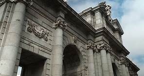 La puerta de Alcalá, la más famosa de Madrid