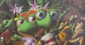 Buzz and Poppy 1999 Vhs | Life in the rainforest | English | G