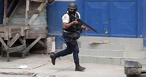 Vigilantes fight back against Haiti's gangs
