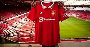 Manchester United presentó su nuevo uniforme de local para la Temporada 2022-23
