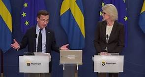 Pressträff med statsminister Ulf Kristersson och finansminister Elisabeth Svantesson i Rosenbad