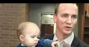 Peyton Manning’s Wife & Kids: 5 Facts You Need to Know