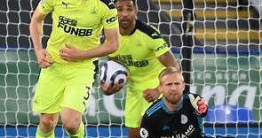 Paul Dummett's Goal for Newcastle United Against Leicester City