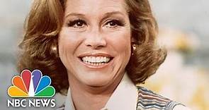 Television Icon Mary Tyler Moore Dead At Age 80 | NBC News