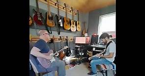 Guitar battle! | Steve Gregory, Andrew Synowiec - In the studio