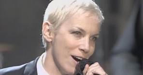 Eurythmics - Sweet Dreams (Are Made of This). LIVE 2005