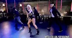 Lady GaGa - Poker Face (Live @ MTV Sessions)