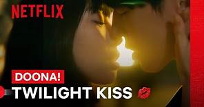 Bae Suzy and Yang Se-jong’s Twilight Kiss | Doona! | Netflix Philippines