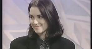 【中字】薇诺娜瑞德1991年英国电视台采访 谈及青春期,事业和成长经历winona ryder