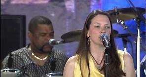 Susan Tedeschi - Lord Protect My Child (Live at Farm Aid 2005)