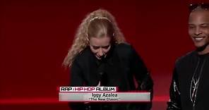 Iggy Azalea Wins Favorite Rap/Hip-Hop Album - AMA 2014
