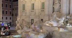 Trevi Fountain during night 😳