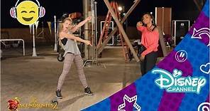 Los Descendientes 2: Tutorial de baile - 'What's My Name' | Disney Channel Oficial